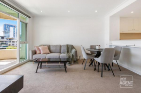 Bright Light Filled 1-Bedroom Apartment